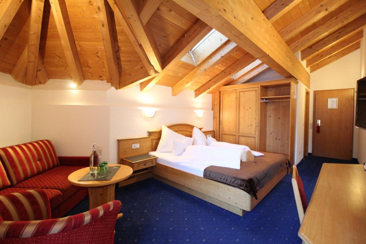Hotel Hoellroah Kappl  Bagian luar foto