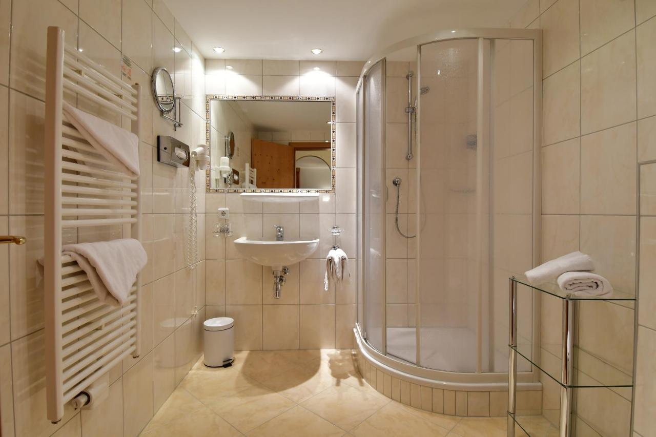 Hotel Hoellroah Kappl  Bagian luar foto